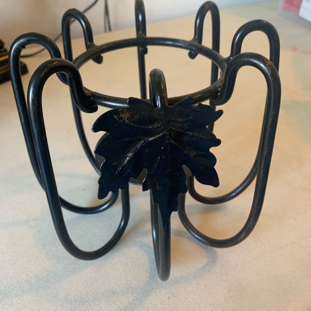 Candle holder